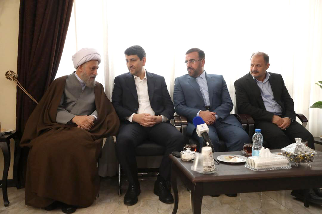 سفر استانی وزیر ارتباطات به استان فارس